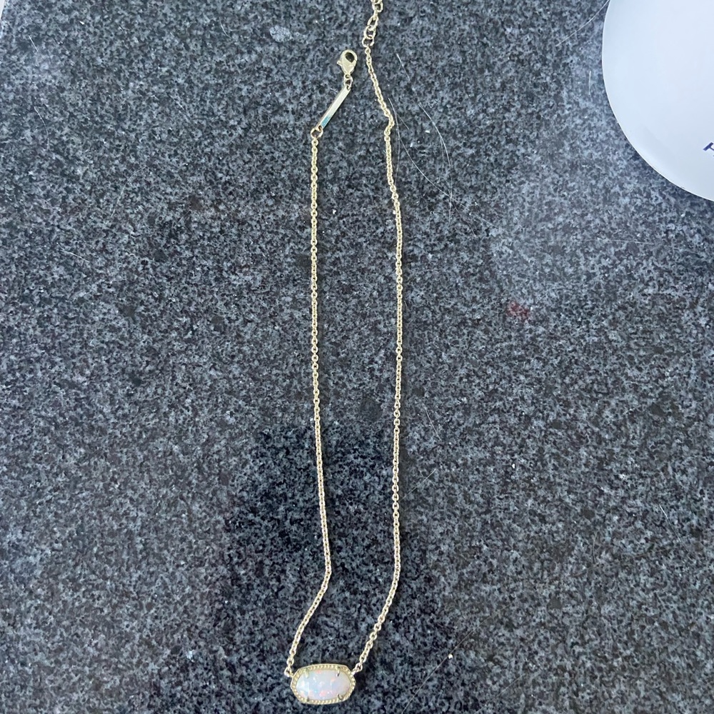 LENDRA SCOTT OPAL NECKLACE